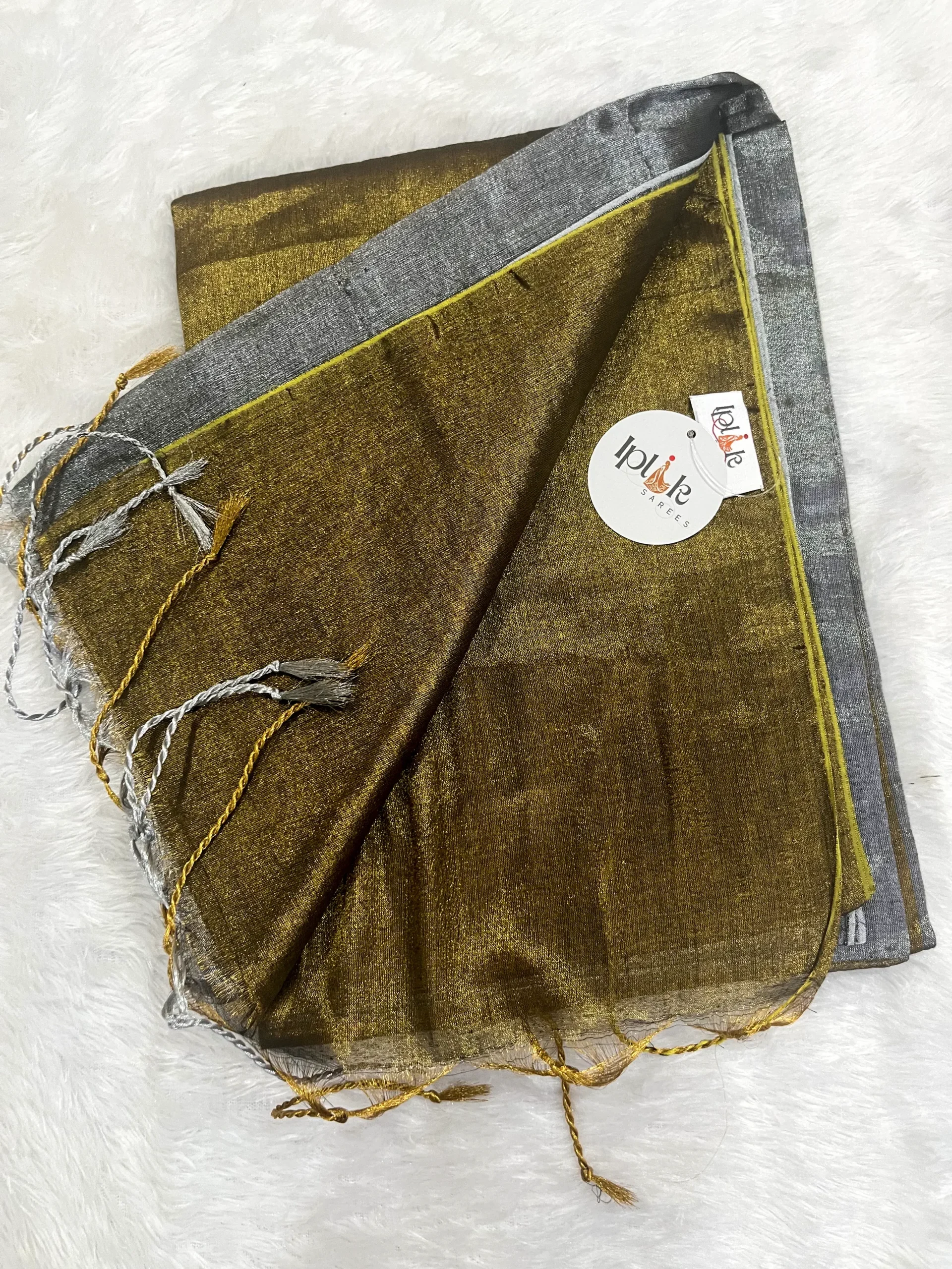 Sona Roopa In Silver And Golden Handloom Tissue Saree