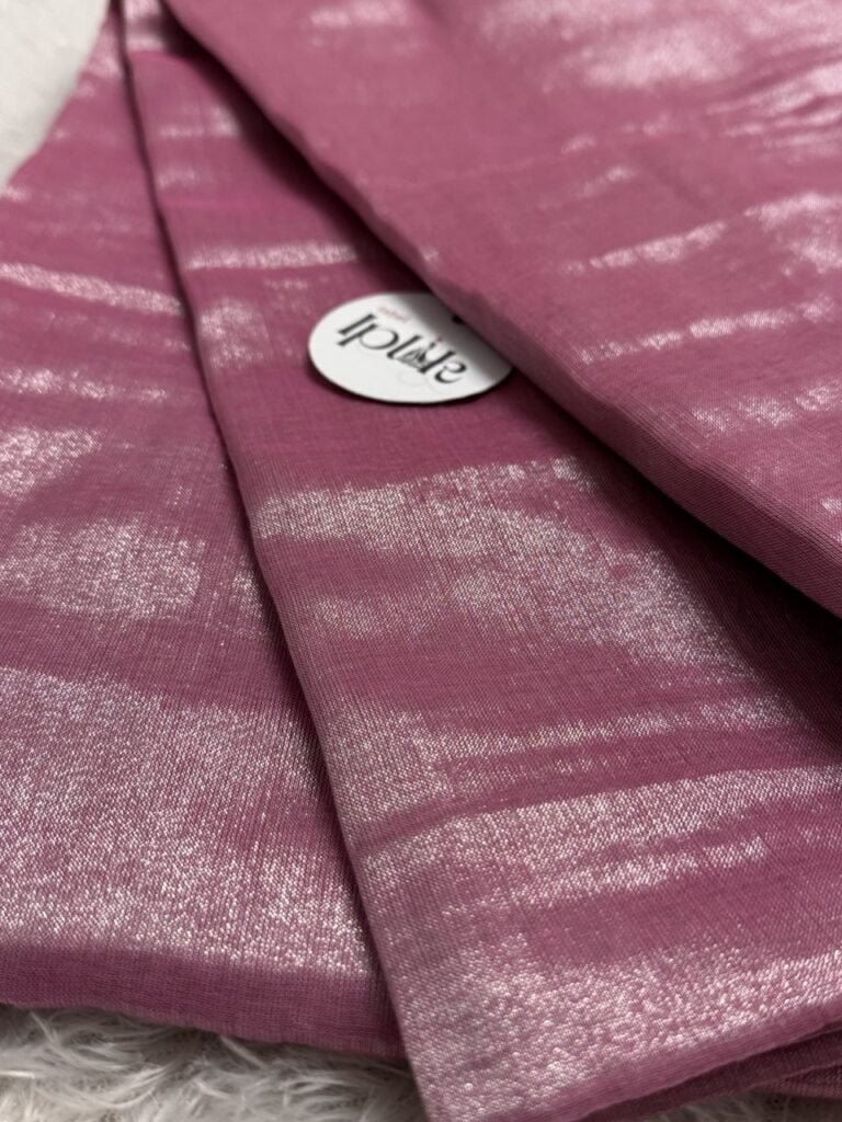 Gulkand metallic tissue saree in pink with a silver tone, a handwoven metallic tissue saree from Label Iplik