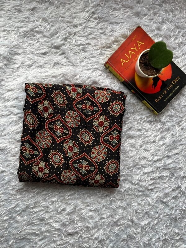 PHOTO-2024-09-05-10-30-50 21 Modal Ajrak - Black Red