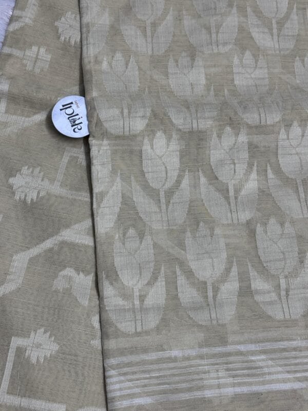 PHOTO-2025-01-17-21-38-05 3 Tulip Jamdani - Beige
