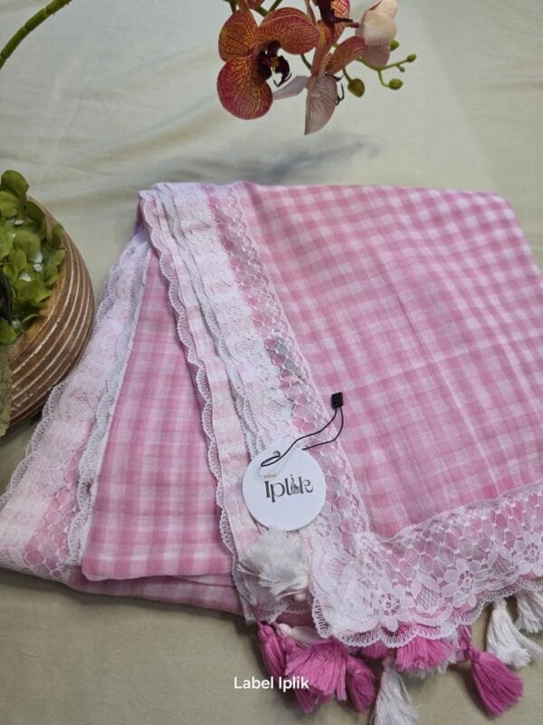 LI-MUL-03_04 Checks with Lace Mul Cotton Saree