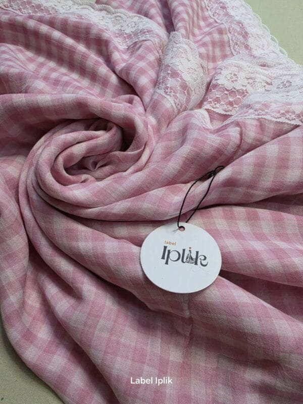 LI-MUL-03_06 Checks with Lace Mul Cotton Saree